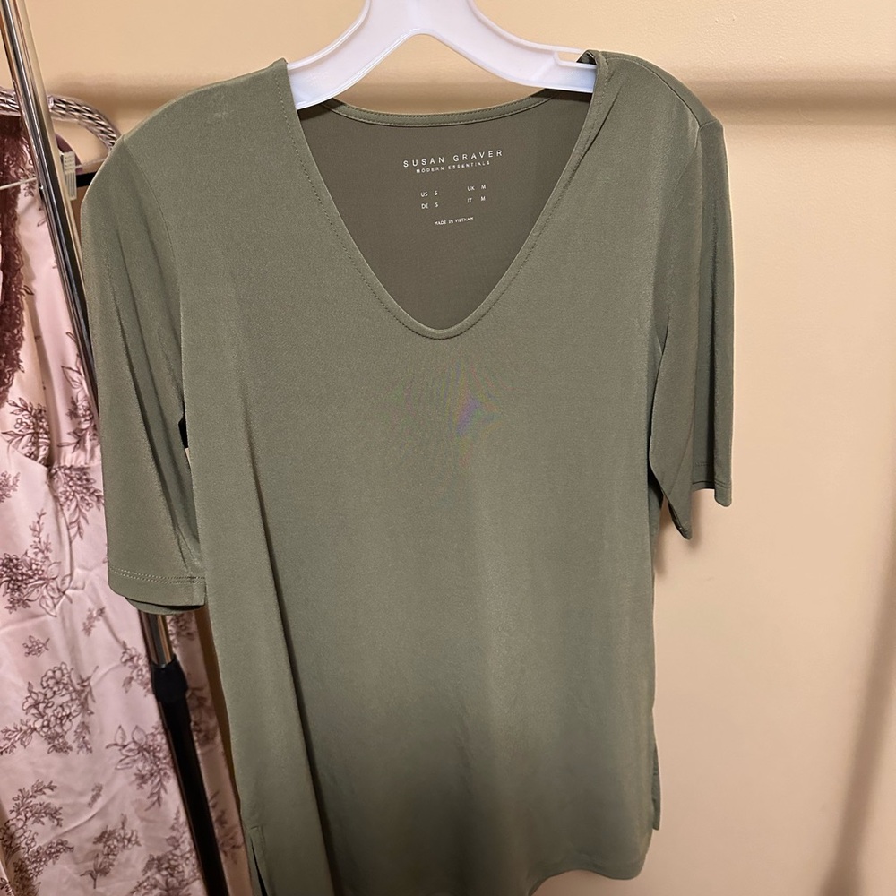 Susan Graver Sage Green Short Sleeve Top